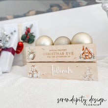 Load image into Gallery viewer, Printed Christmas Crate - Neutral Gingerbread