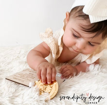 Load image into Gallery viewer, Easter Bunny Award Certificate with Medal