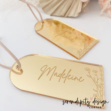Load image into Gallery viewer, Personalised Luggage Tags | Placecards | Wedding Favour