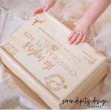 Load image into Gallery viewer, Personalised Christmas Wooden Keepsake Box