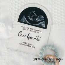 Load image into Gallery viewer, Ultrasound Pregnancy Announcement | Promoted to announcement
