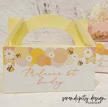 Load image into Gallery viewer, Bee Balloons Party Treat Favour Boxes
